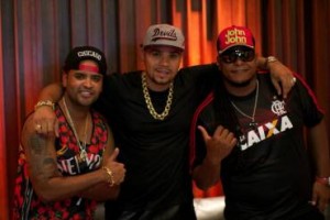 Zion & Lennox Filman Videoclip De La Botella Remix En Brasil 1 8