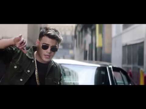 iZaak - El Amor Se Cayó (Official Video) 12 Izaak El Amor Se Cayó Official Video