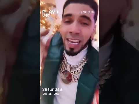 Anuel le tira fuerte a todo el género 8 0 4